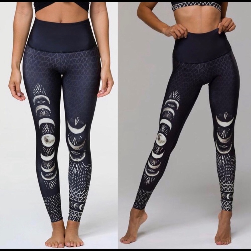 Onzie Moon Yoga Pants NWOT